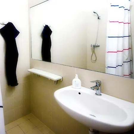 Centralom 3* פץ'