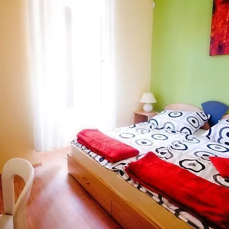 Guest house Centralom *
