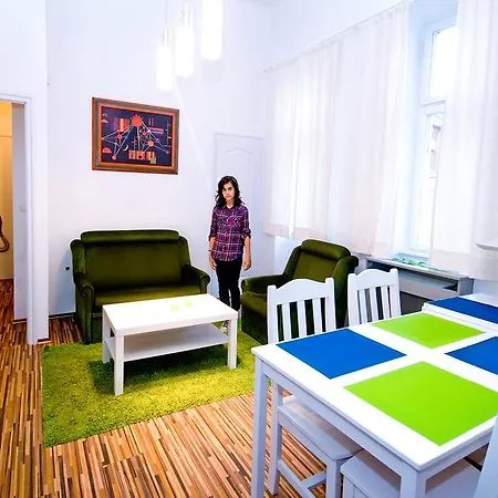 Centralom בית הארחה 3*